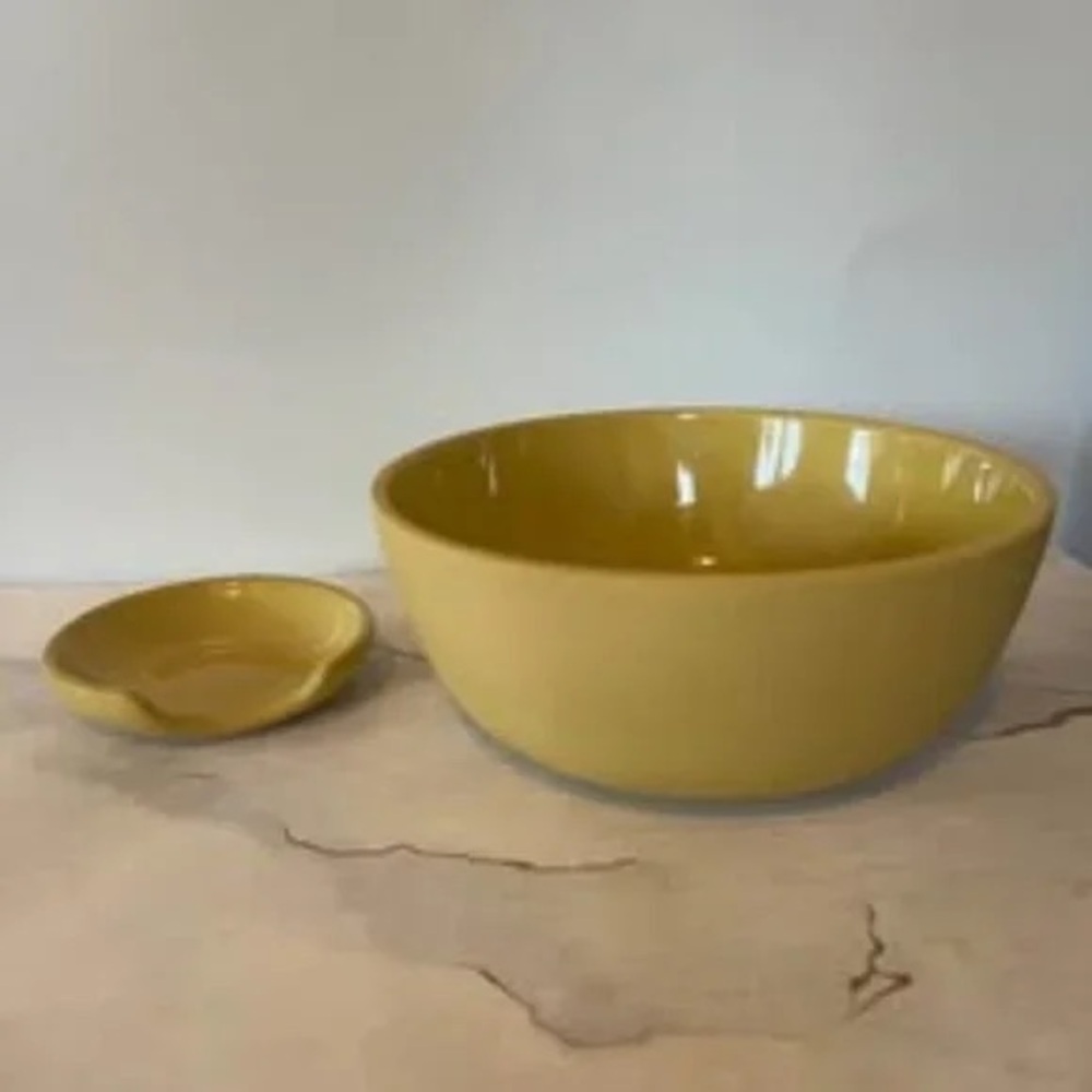 Pigeon and Poodle Mustard Ceramic Bowl Set